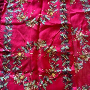 Oscar De La Renta silk Scarf 9.5”x48”